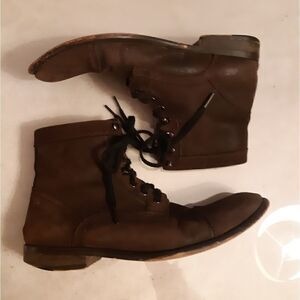 Cafeína Portugese Brown Lace Up Boots
